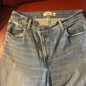 Abercrombie & Fitch Light Blue High Rise Jeans 6L